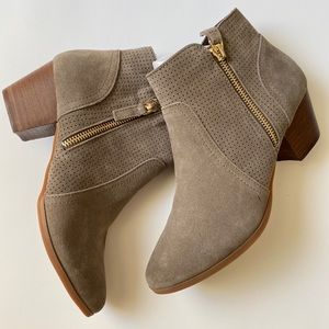 Violet and red gray booties size 6.5 • never worn